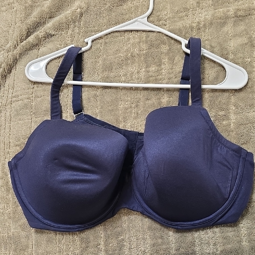 Chic Navy Women's Bra